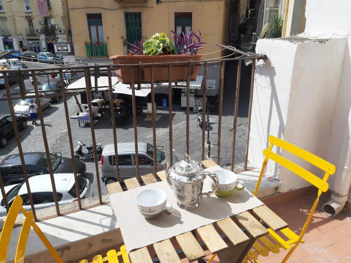 Appartamento In Piazza Naples Luaran gambar