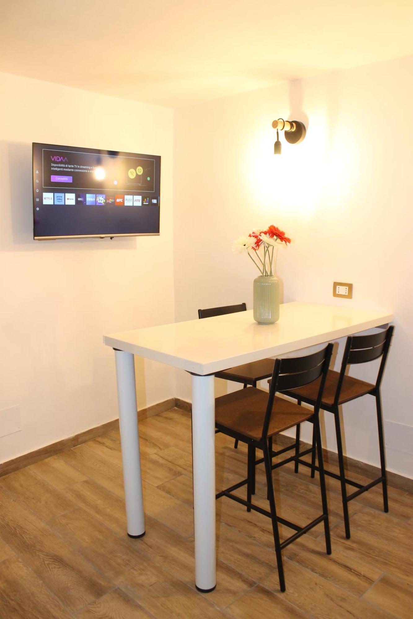 Appartamento In Piazza Naples Luaran gambar